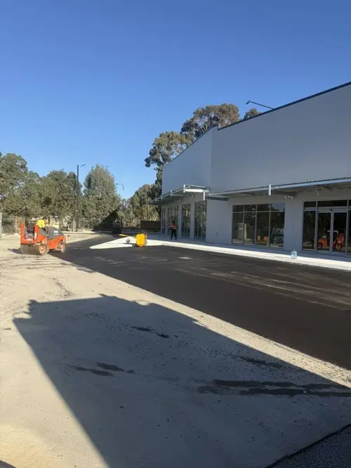Asphalt hardstand